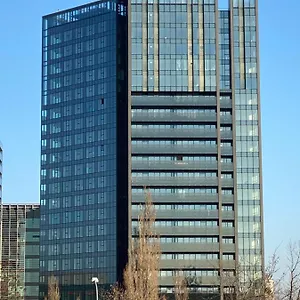 https://poznan-apartments-towarowa.poznan-hotels.com