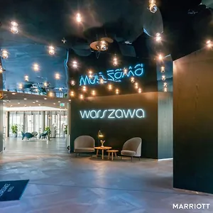 Renaissance Airport 5*, Warszawa Polen